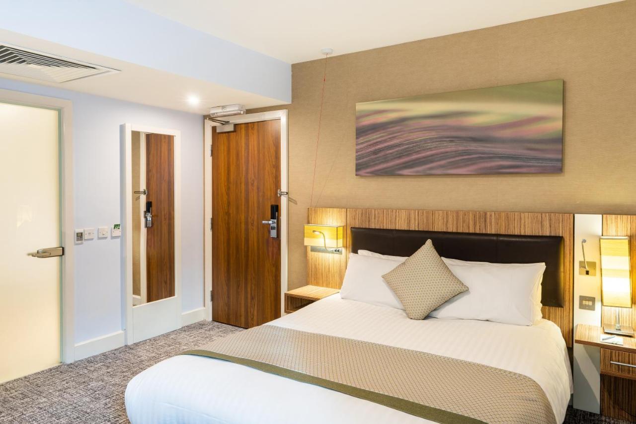 Holiday Inn Stevenage By Ihg Camera foto