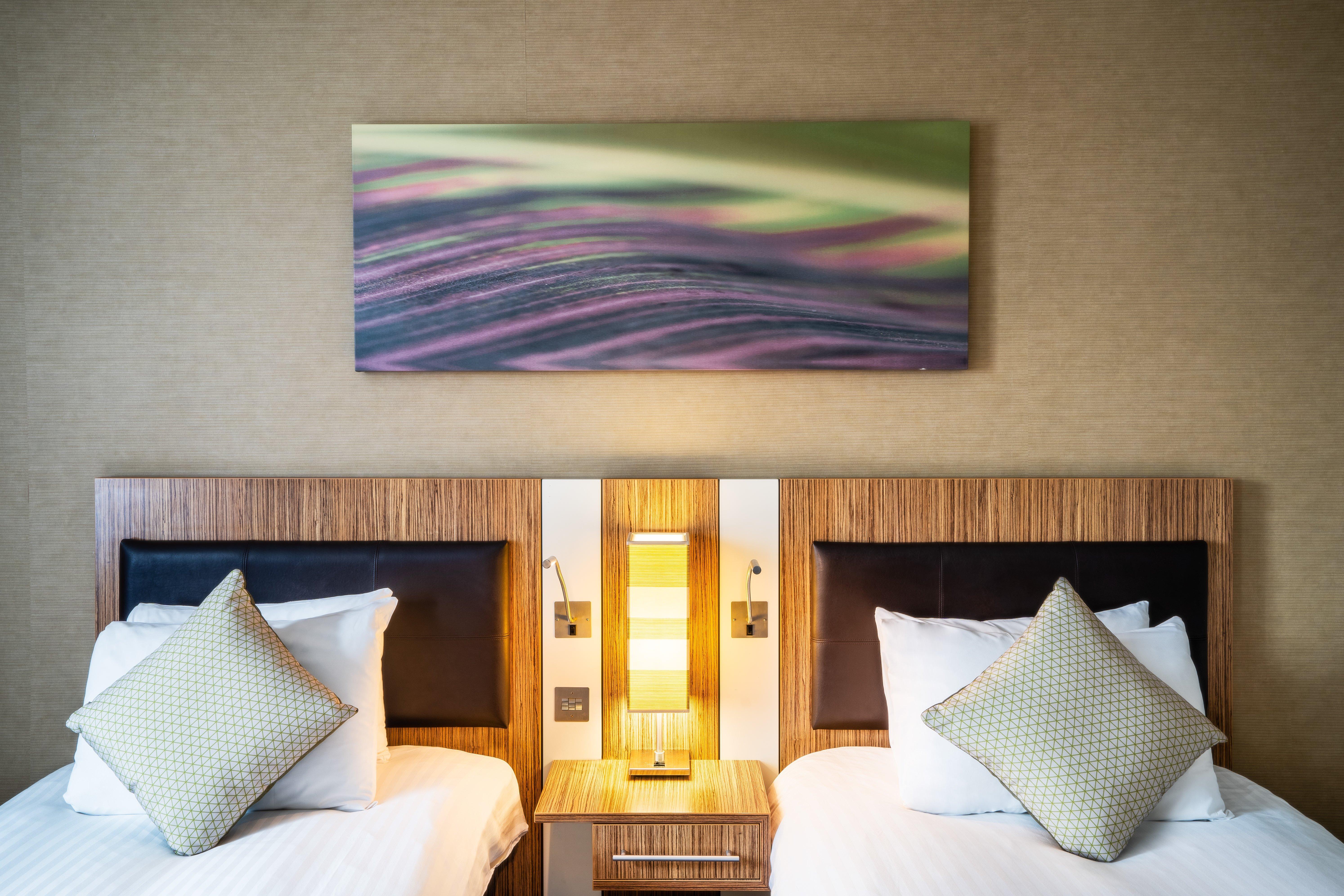 Holiday Inn Stevenage By Ihg Esterno foto